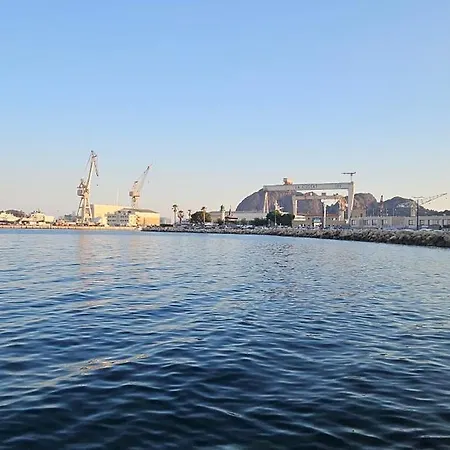 C Sunlight Apartman La Ciotat