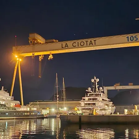 アパート C Sunlight