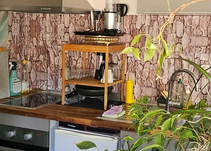 C Sunlight Apartment